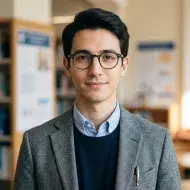 Insegnante di discipline letterarie disponibile per ripetizioni di LATINO, GRECO E ITALIANO.