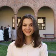 Studentessa e Tutor Universitaria di CTF offre ripetizioni di Chimica Organica, Chimica Farmaceutica e Farmacocinetica
